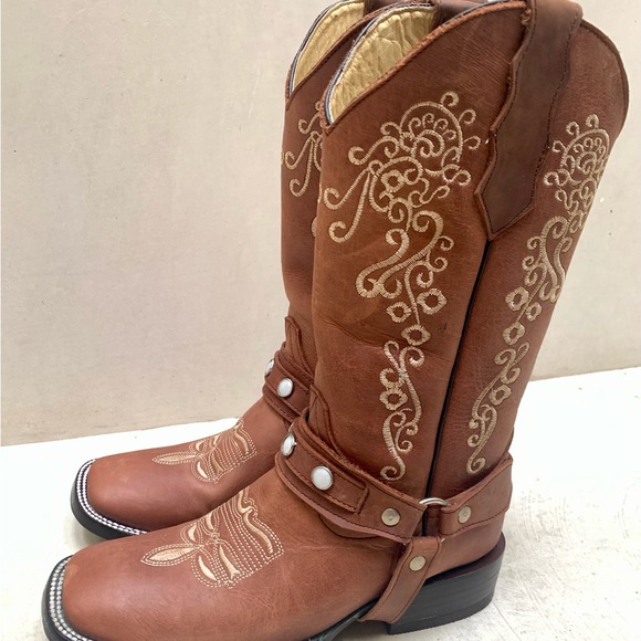 Boho cowboy boots.  Genuine leather - Picture 4 of 9